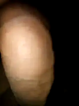 Snapshot of HardDick2 chatting on March 20, 5:13 am HardDick2 online show from March 20, 5:13 am