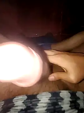 Snapshot of HardDick2 chatting on November 13, 12:53 am HardDick2 online show from November 13, 12:53 am