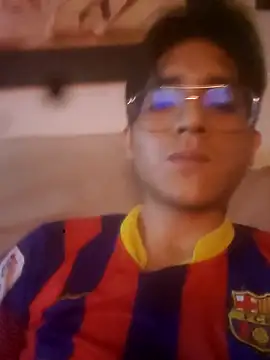 Snapshot of HardDick2 chatting on February 17, 6:10 am HardDick2 online show from February 17, 6:10 am