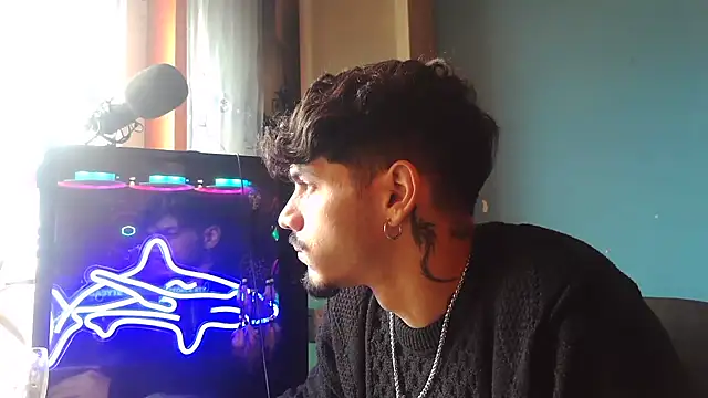 Badboyi1997 online show from February 3, 8:19 am