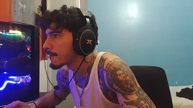 Badboyi1997 online show from March 6, 5:09 pm