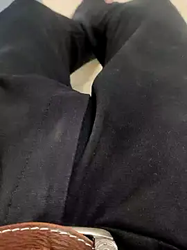 themostnaughtiestguyy online show from October 16, 9:32 am