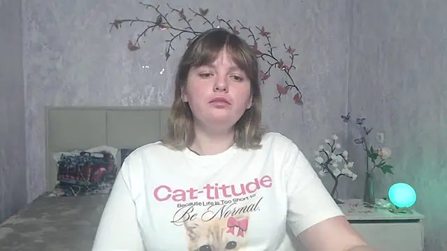 StaceyLex online show from March 25, 6:08 am