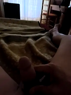 Snapshot of mirrowhot chatting on February 26, 4:17 pm mirrowhot online show from February 26, 4:17 pm