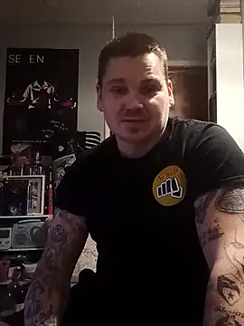 ArcanceTheo82 online show from December 11, 5:26 pm