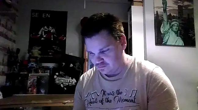 ArcanceTheo82 online show from January 9, 5:54 pm