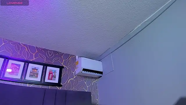 elodie walker online show from October 7, 8:28 pm