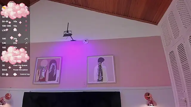 elodie walker online show from April 19, 2:38 pm