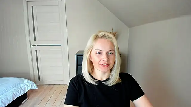 Alicee Gracee online show from February 27, 1:17 pm