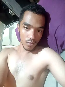 JuggedRegrets online show from May 9, 1:44 am