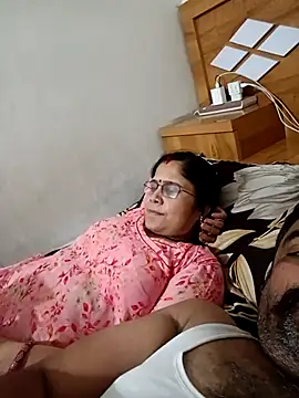 Snapshot of payalrajput123 chatting on February 26, 9:41 am payalrajput123 online show from February 26, 9:41 am