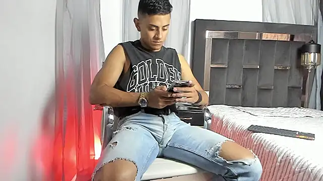 Lucii fer  online show from July 29, 12:03 pm