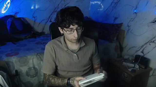 Snapshot of Dereck_Dickson chatting on April 10, 4:06 am Dereck Dickson online show from April 10, 4:06 am