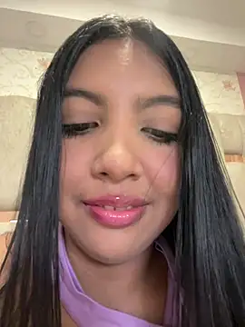 Snapshot of nicole_fisherr chatting on July 6, 10:23 pm nicole fisherr online show from July 6, 10:23 pm