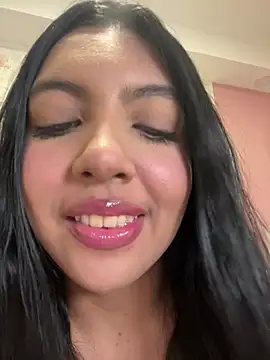 Snapshot of nicole_fisherr chatting on July 8, 10:14 pm nicole fisherr online show from July 8, 10:14 pm