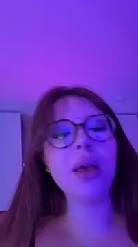 CutiePie3 online show from March 4, 6:25 pm