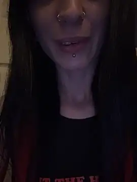 MissMidnightUK online show from May 15, 11:23 pm