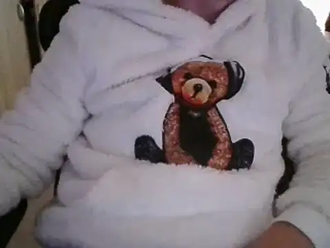 Snapshot of realityyshowww chatting on November 3, 12:39 pm realityyshowww online show from November 3, 12:39 pm