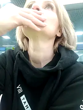 Milen Milf online show from December 13, 1:33 pm