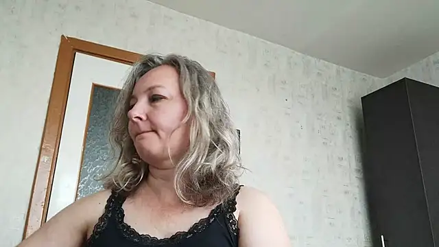 EdithManning online show from July 20, 5:55 am