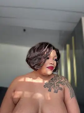 Naughty-Mel online show from April 7, 6:58 am