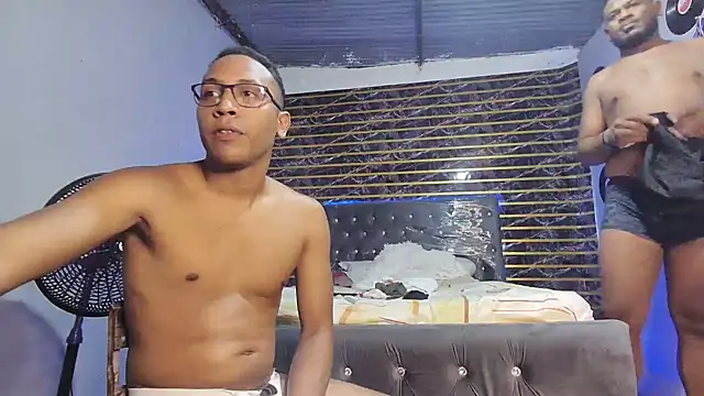 jeffblack2 online show from February 1, 10:08 pm