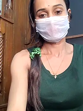 Oleevia online show from February 12, 9:15 am