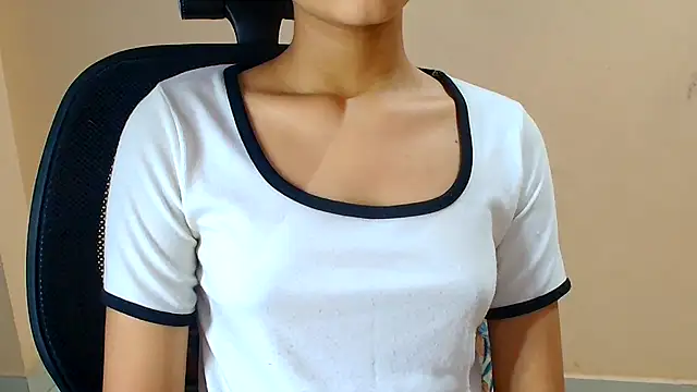 Snapshot of Chandani-Love chatting on June 27, 12:44 pm Chandani-Love online show from June 27, 12:44 pm