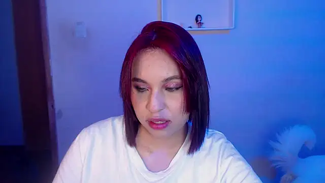 annie3 online show from December 15, 11:42 pm