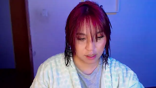 annie3 online show from December 28, 2:11 am