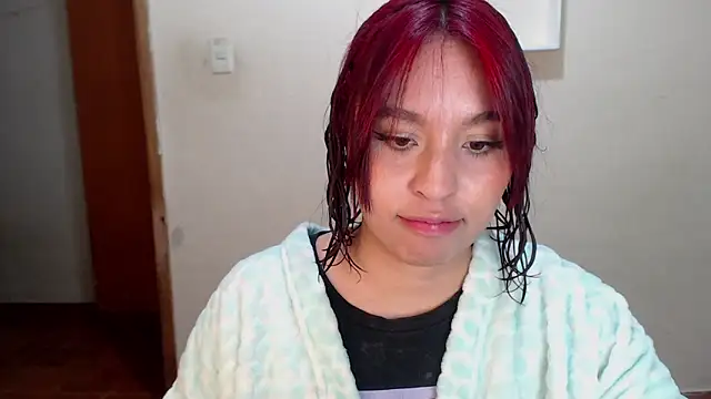 annie3 online show from December 30, 1:15 am
