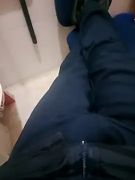 Snapshot of Edipaca chatting on February 28, 9:21 am Edipaca online show from February 28, 9:21 am