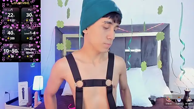 Thayler jones online show from March 11, 11:33 am