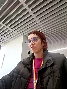 your red rose  online show from January 20, 12:49 pm