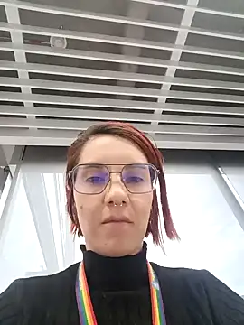 your red rose  online show from January 28, 1:16 pm