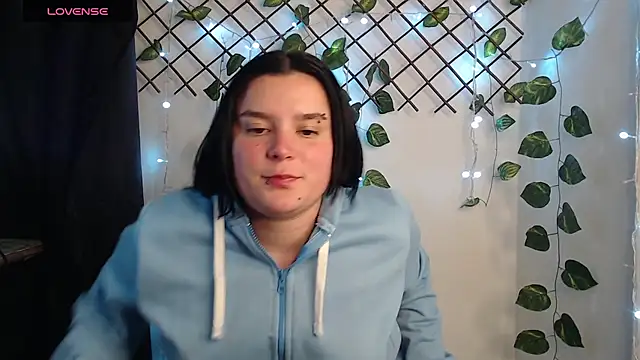 Snapshot of Nika_1_ chatting on July 13, 5:10 am Nika 1 online show from July 13, 5:10 am