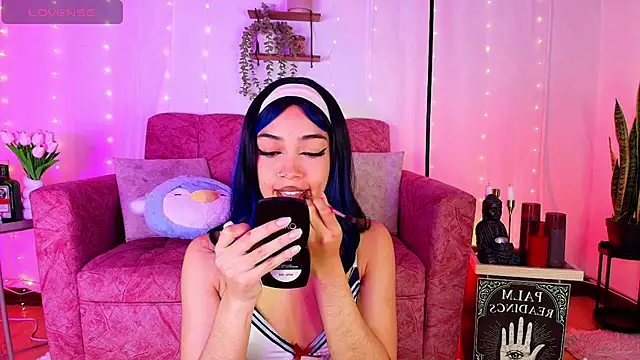 Snapshot of Sara_Jhonson chatting on June 12, 11:35 pm Sara Jhonson online show from June 12, 11:35 pm