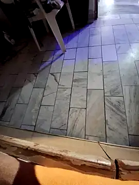 Snapshot of menakshiiikaur chatting on December 4, 8:23 am menakshiiikaur online show from December 4, 8:23 am