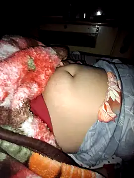 Snapshot of menakshiiikaur chatting on March 1, 5:27 pm menakshiiikaur online show from March 1, 5:27 pm