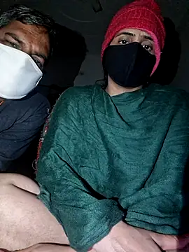 Snapshot of menakshiiikaur chatting on January 16, 6:23 pm menakshiiikaur online show from January 16, 6:23 pm