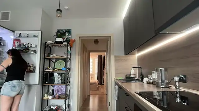 jainesummer online show from April 5, 12:24 pm