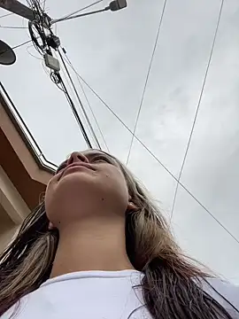 HannaRhodes online show from June 5, 2:12 pm