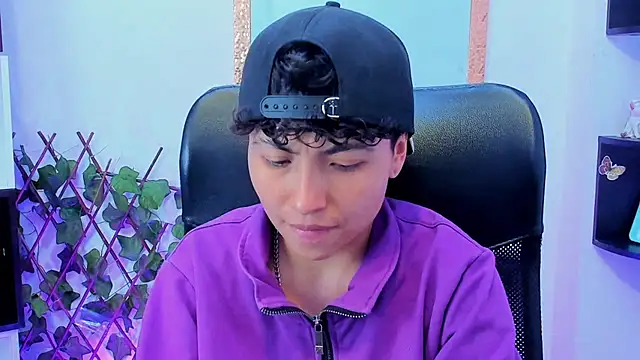 Im Mathias online show from February 10, 3:32 am