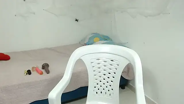 Agatha browser online show from October 23, 12:37 pm