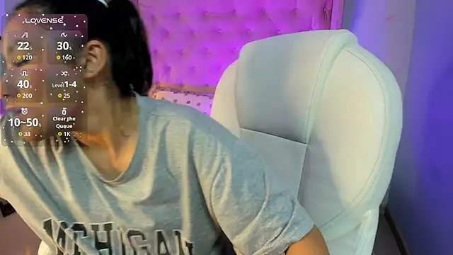  Sophie  miller online show from February 8, 8:12 pm