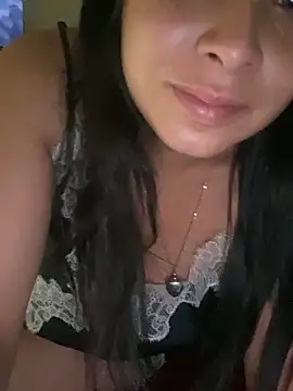 Snapshot of Effyvice13 chatting on May 19, 7:42 pm Effyvice13 online show from May 19, 7:42 pm