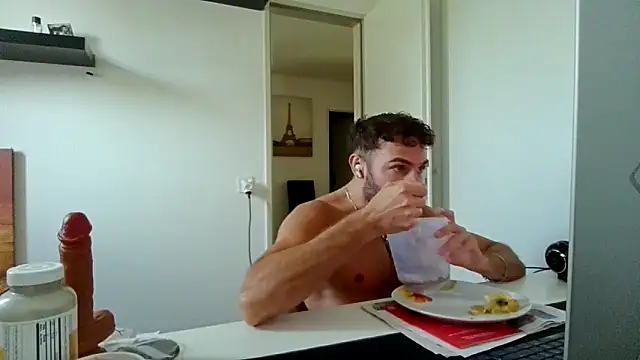 alpha-hunk online show from June 4, 9:59 am