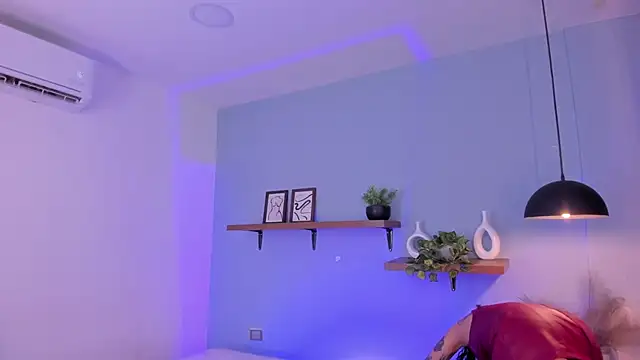 maddy walker online show from November 5, 12:16 pm