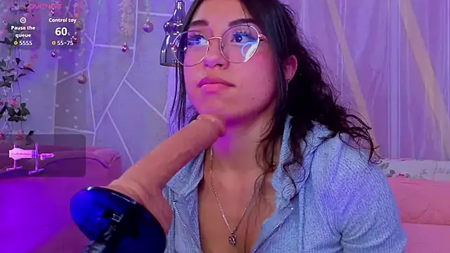 MadyJackson online show from March 20, 11:53 pm