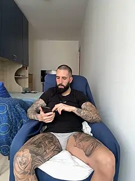 Gioeltoro89 online show from May 10, 2:33 pm